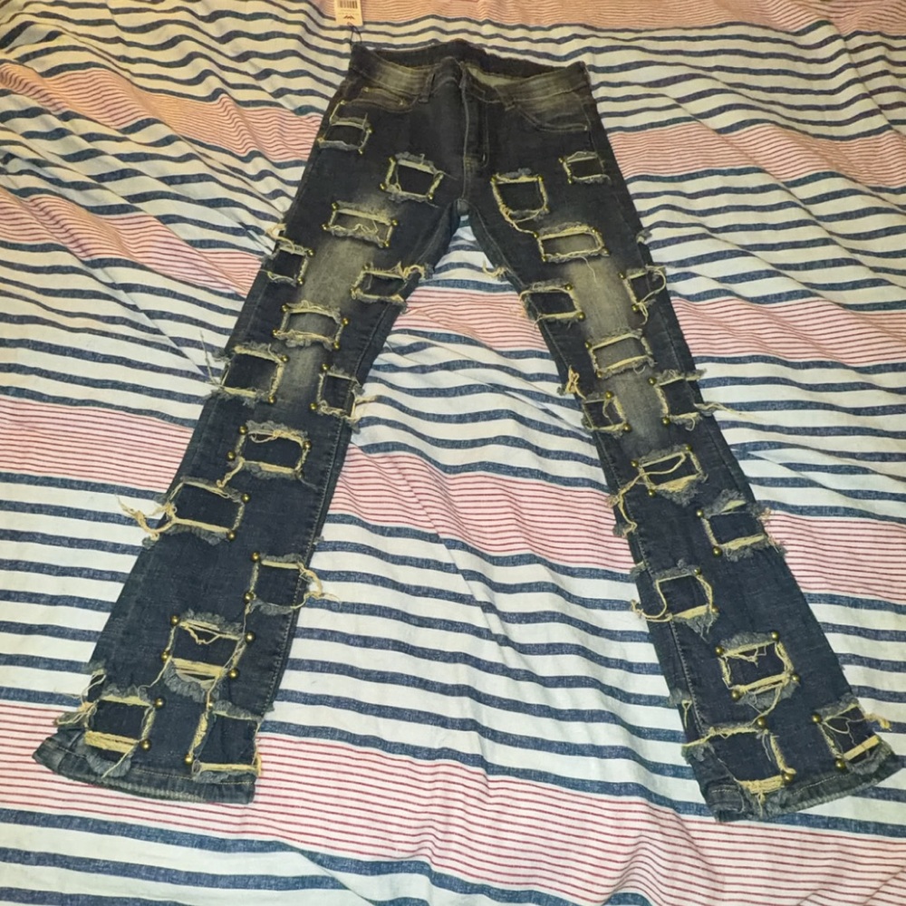 Distressed Patch Jeans Sz 30 New with tags